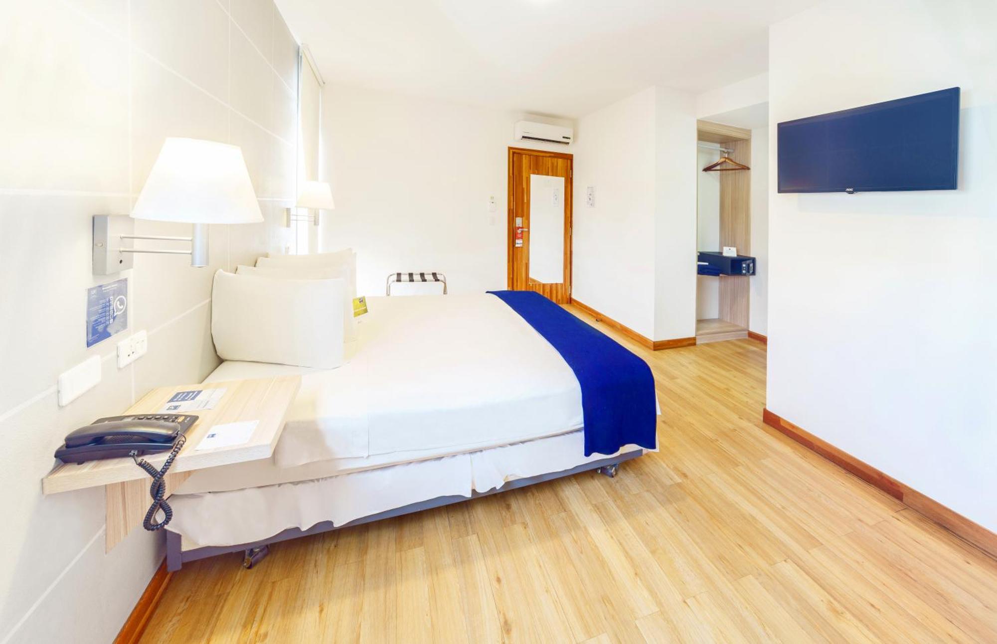 Hotel LP Equipetrol à Santa Cruz de La Sierra Extérieur photo