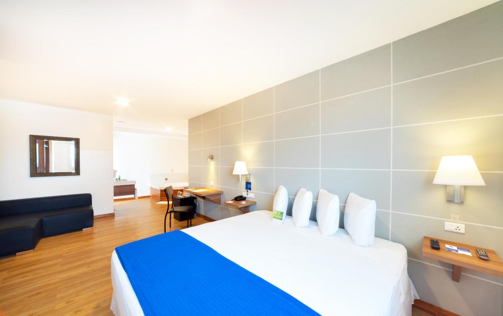 Hotel LP Equipetrol à Santa Cruz de La Sierra Extérieur photo
