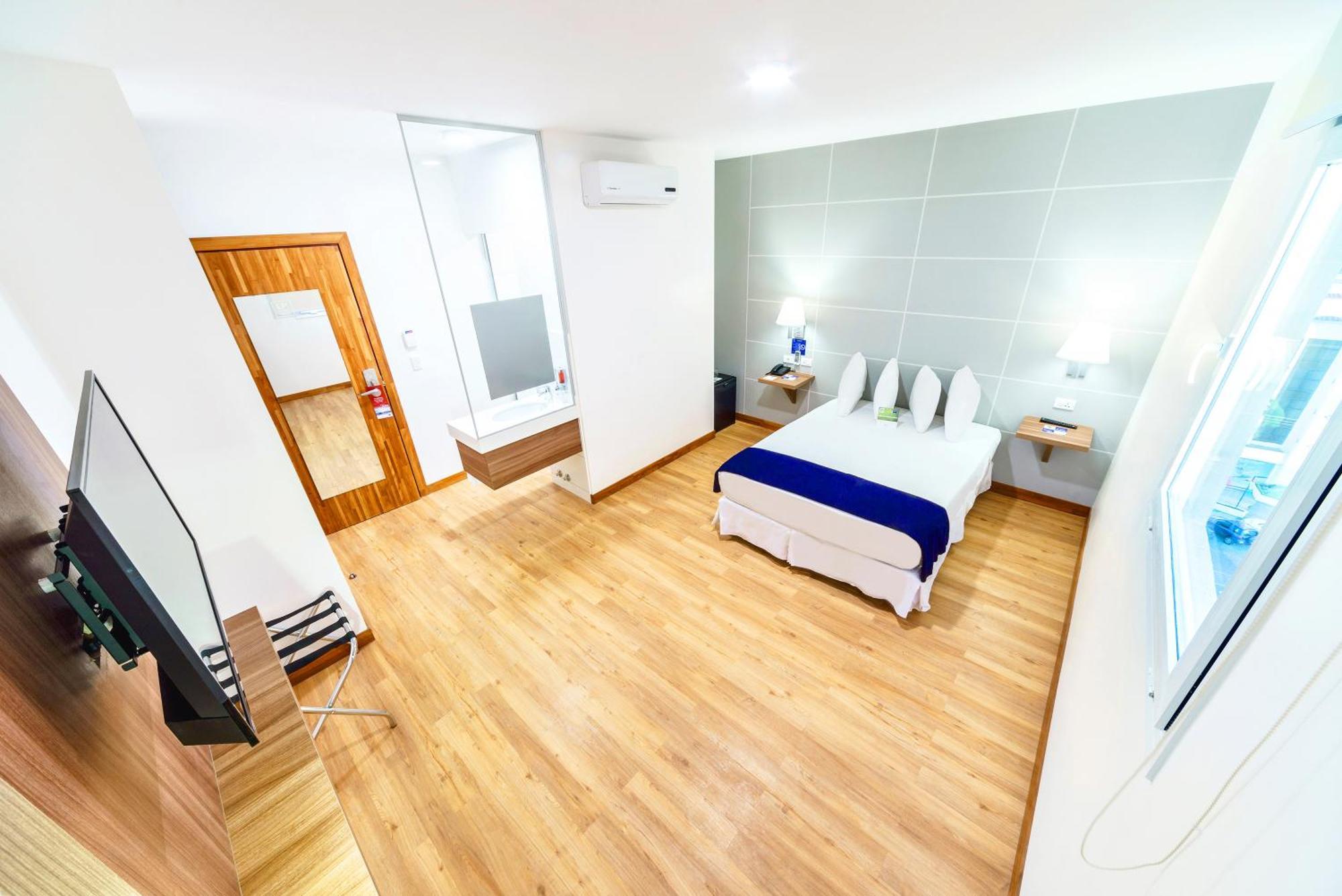 Hotel LP Equipetrol à Santa Cruz de La Sierra Extérieur photo
